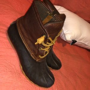 Sperry duck boots